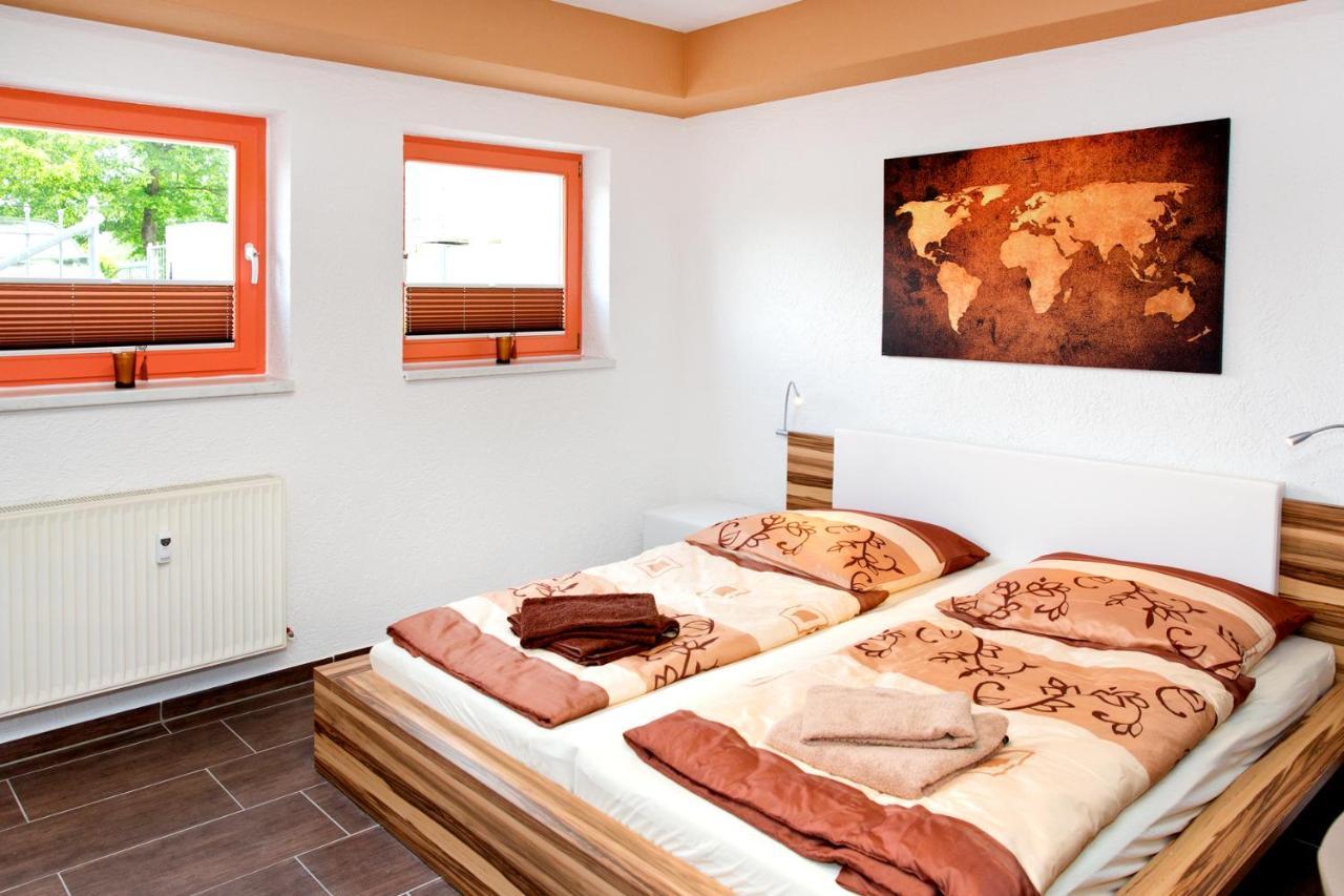 Ferienwohnung Familie Leinweber Waren  Exteriör bild