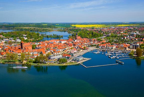 Ferienwohnung Familie Leinweber Waren  Exteriör bild
